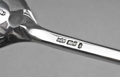 Queen's Silver Jubilee Commemorative Silver Spoon - 1952-1977